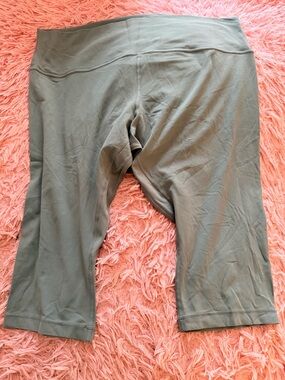 lululemon athletica Olive Green High-Rise Cropped Leggings